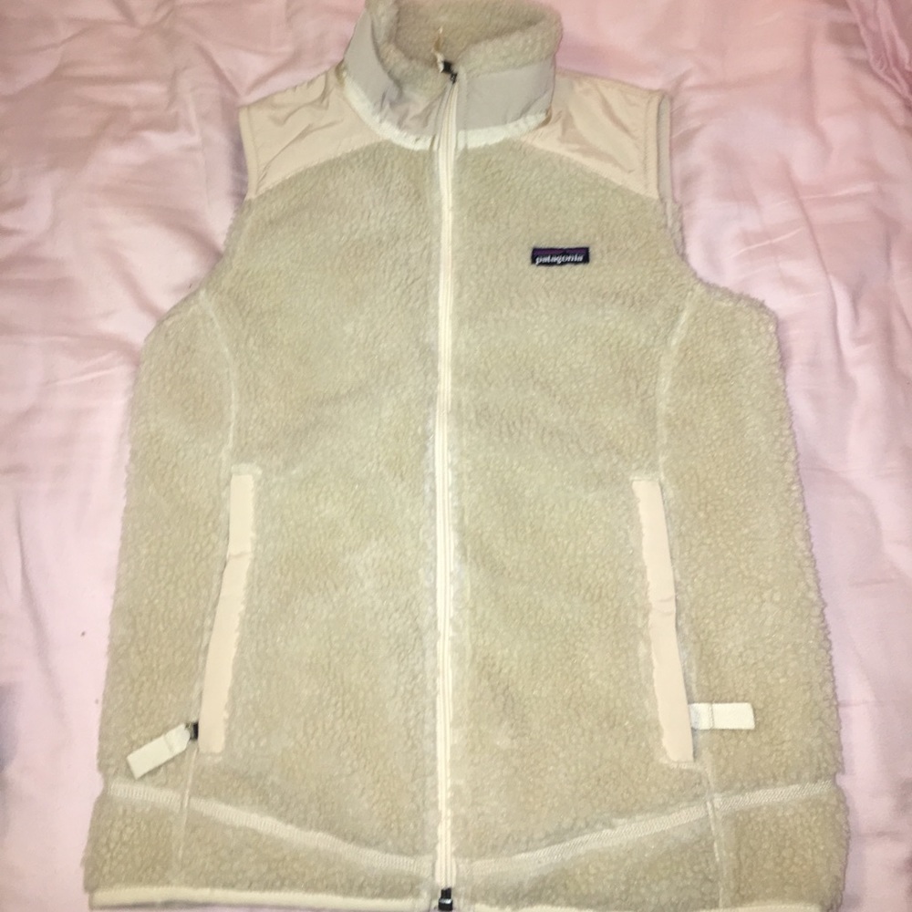 Patagonia Cream fuzzy vest